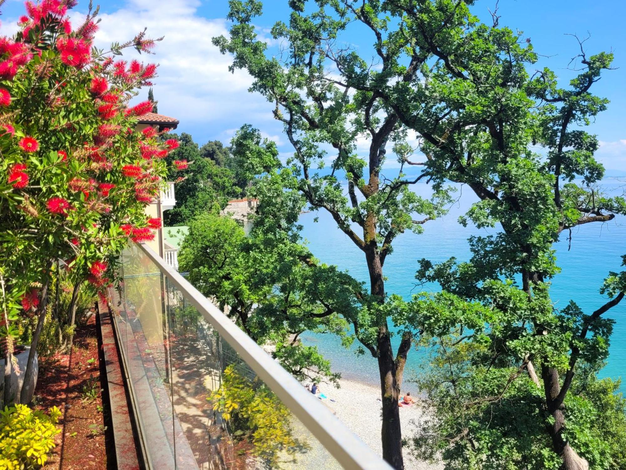 Big-blue Bayview Paradise In Opatija Ičići