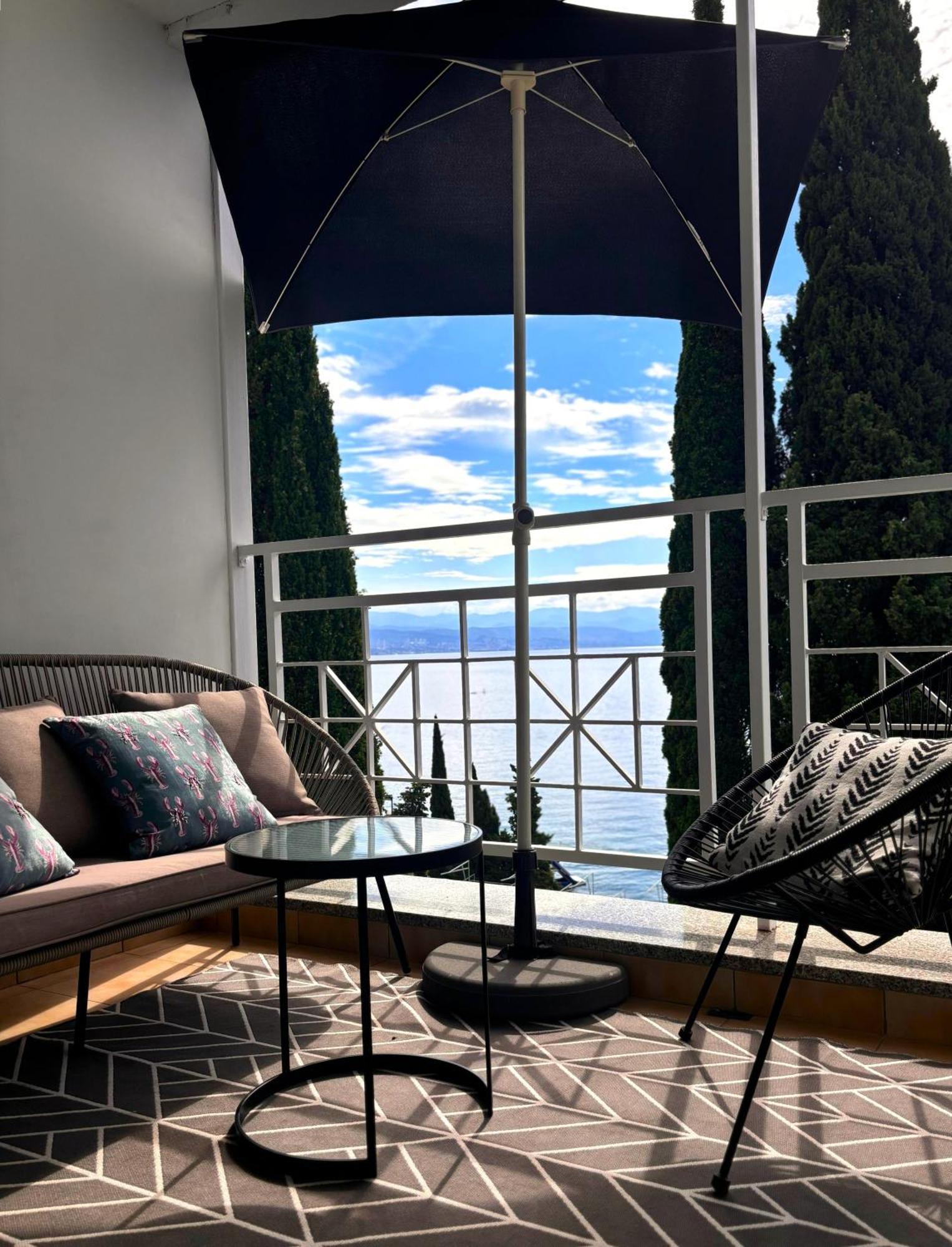 Big-blue Bayview Paradise In Opatija Appartement *